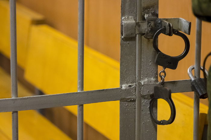 Главе ГУ МЧС по Кемеровской области предъявили обвинение после пожара в "Зимней вишне" Главе ГУ МЧС по Кемеровской области предъявили обвинение после пожара в "Зимней вишне"