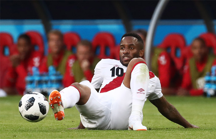 Фарфан впал в кому после травмы на тренировке сборной Перу на ЧМ-2018