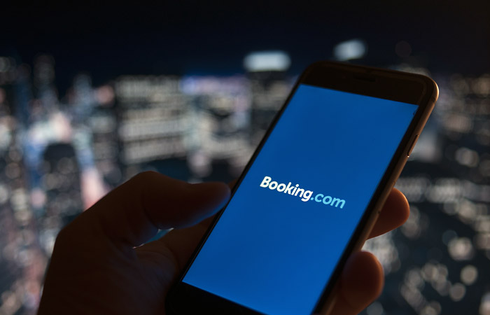 Booking.com    