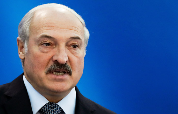 Лукашенко обвинил российские компании в поставках в РФ "санкционки" через Белоруссию Лукашенко обвинил российские компании в поставках в РФ "санкционки" через Белоруссию