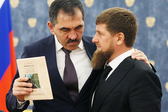 Главы Чечни и Ингушетии подписали соглашение о границах между субъектами Главы Чечни и Ингушетии подписали соглашение о границах между субъектами