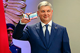 Воронежский губернатор назвал законной выплату своему заместителю 23 окладов
