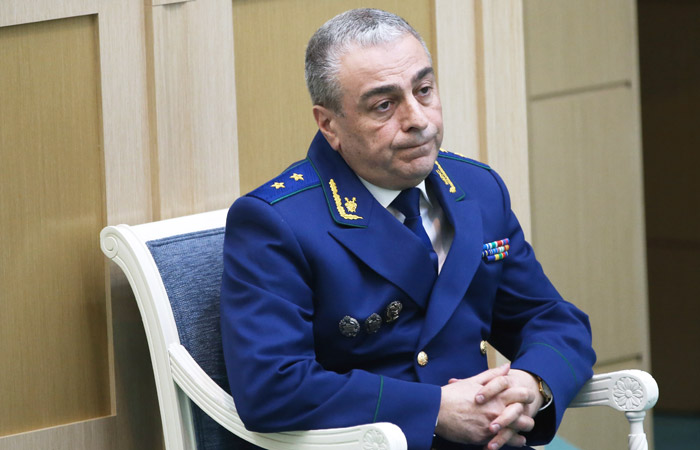 При крушении вертолета под Костромой погиб замгенпрокурора РФ Карапетян При крушении вертолета под Костромой погиб замгенпрокурора РФ Карапетян