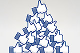 Facebook оплачивал кампанию против оппонентов, чтобы отвлечь внимание от проблем безопасности