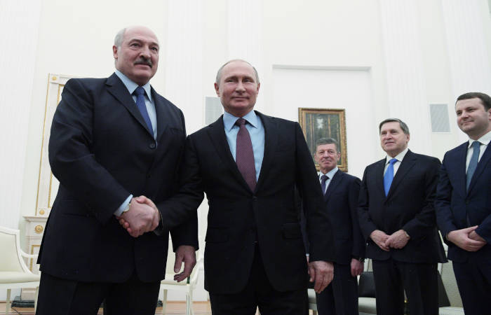 В Минске заявили о возможности еще одной встречи Путина и Лукашенко до Нового года В Минске заявили о возможности еще одной встречи Путина и Лукашенко до Нового года