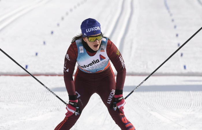 Российская лыжница Непряева выиграла гонку на 10 км на первом этапе "Тур де Ски"