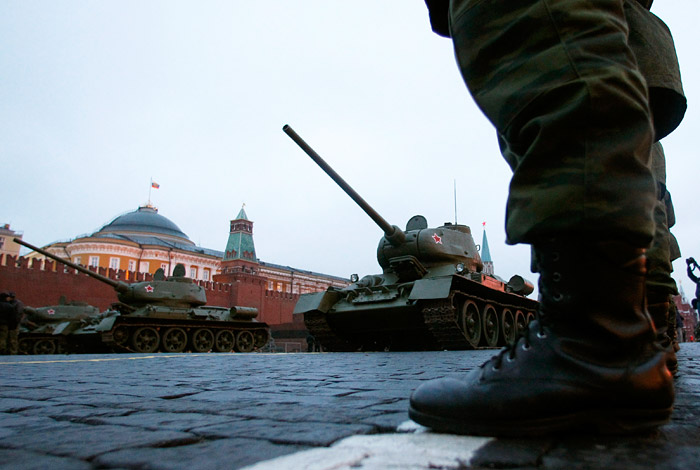 Танки Т-34 из Лаоса переданы России безвозмездно Танки Т-34 из Лаоса переданы России безвозмездно
