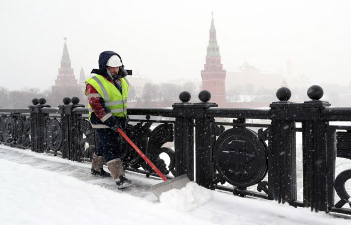 Треть месячной нормы осадков выпала в Москве за неполные сутки Треть месячной нормы осадков выпала в Москве за неполные сутки