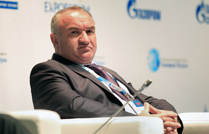Задержан отец сенатора Арашукова Задержан отец сенатора Арашукова