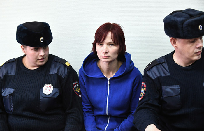 Мать ребенка, найденного в "Лосином острове", обвинили в покушении на убийство Мать ребенка, найденного в "Лосином острове", обвинили в покушении на убийство