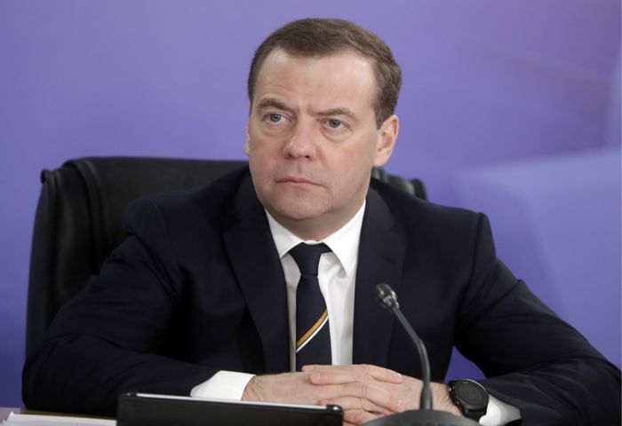 Медведев усомнился в легитимности предстоящих выборов на Украине Медведев усомнился в легитимности предстоящих выборов на Украине