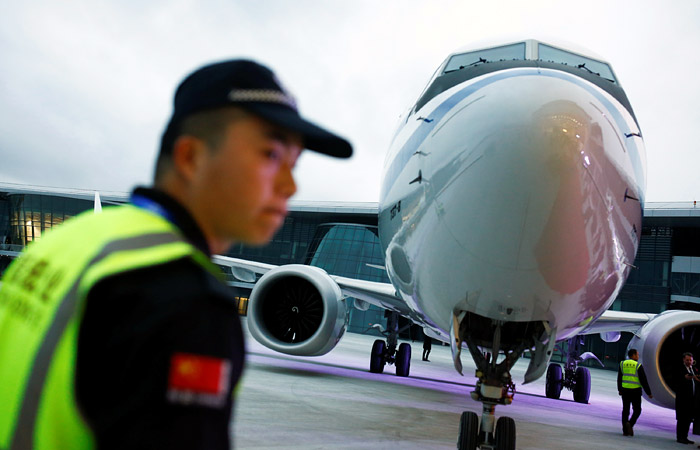 После катастрофы в Эфиопии в ряде стран приостановили полеты Boeing 737 MAX 8 После катастрофы в Эфиопии в ряде стран приостановили полеты Boeing 737 MAX 8
