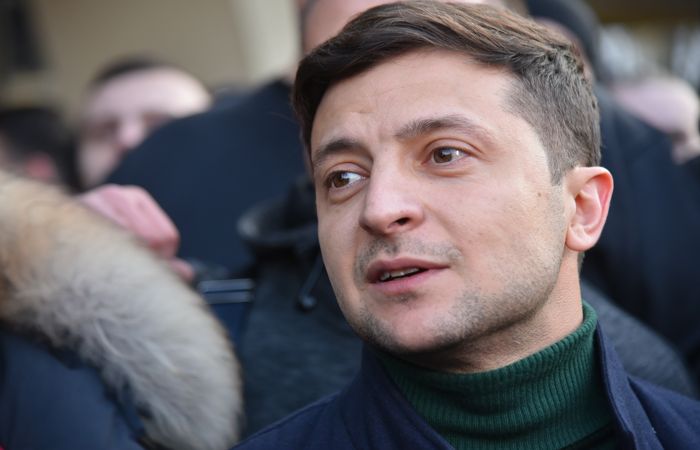 Зеленский заявил о необходимости референдума по вопросу вступления Украины в ЕС и НАТО Зеленский заявил о необходимости референдума по вопросу вступления Украины в ЕС и НАТО