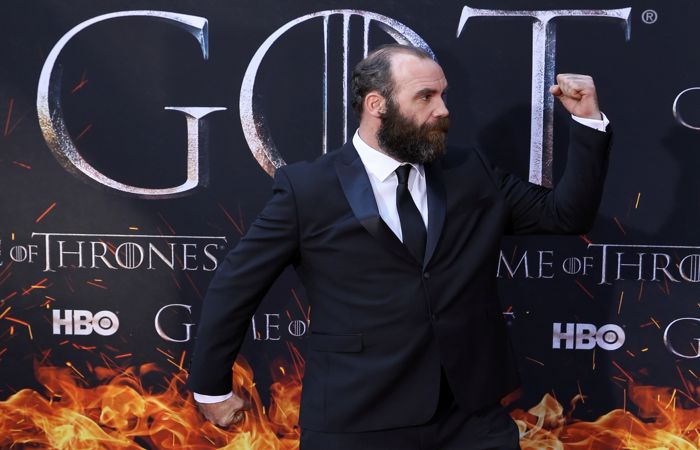 Телеканал HBO начал показ финального сезона "Игры престолов" Телеканал HBO начал показ финального сезона "Игры престолов"