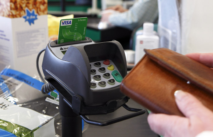 Visa запустила в России сервис по снятию наличных на кассах Visa запустила в России сервис по снятию наличных на кассах