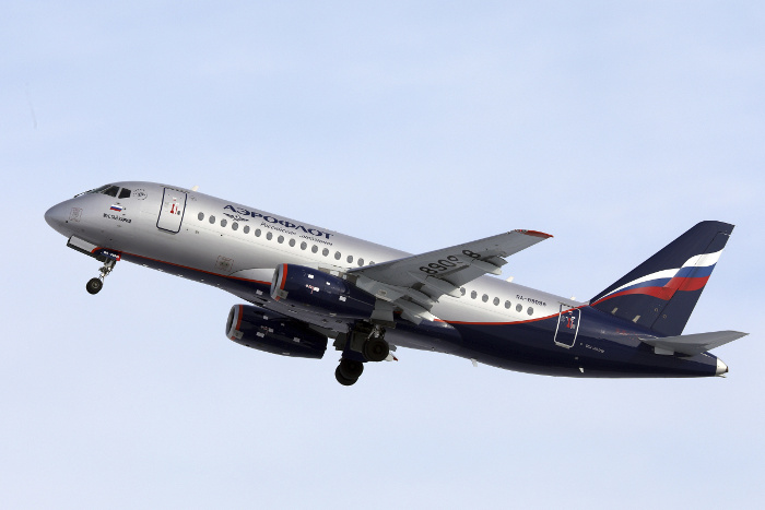 Источник назвал причину возвращения летевшего в Самару SSJ-100 в Москву Источник назвал причину возвращения летевшего в Самару SSJ-100 в Москву