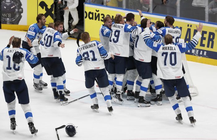 Сборная Финляндии выиграла золото чемпионата мира по хоккею