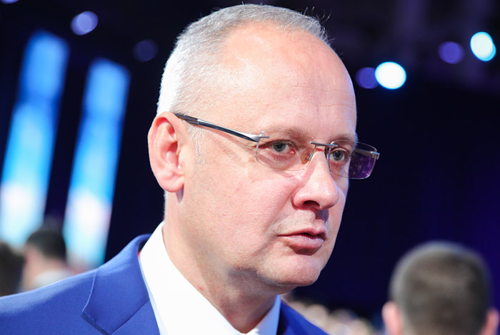 Антон Кобяков: ПМЭФ – это пространство доверия, здесь разговор идет "без купюр" Антон Кобяков: ПМЭФ – это пространство доверия, здесь разговор идет "без купюр"