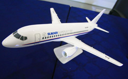 Глава Минпромторга заявил о полном соответствии SSJ 100 международным стандартам