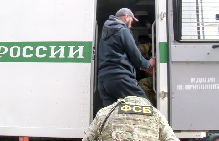 В Крыму задержаны восемь сторонников "Хизб ут-Тахрир" В Крыму задержаны восемь сторонников "Хизб ут-Тахрир"