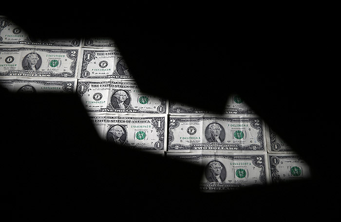 Россия сократила вложения в US Treasuries на $1,6 млрд в апреле Россия сократила вложения в US Treasuries на $1,6 млрд в апреле