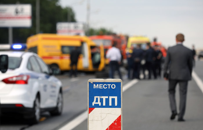 Крупное ДТП с жертвами произошло на Кутузовском проспекте в Москве Крупное ДТП с жертвами произошло на Кутузовском проспекте в Москве