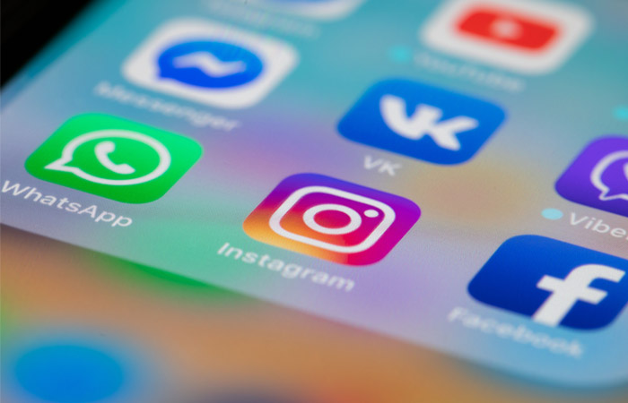 Произошел сбой в работе WhatsApp, Instagram и Facebook Произошел сбой в работе WhatsApp, Instagram и Facebook