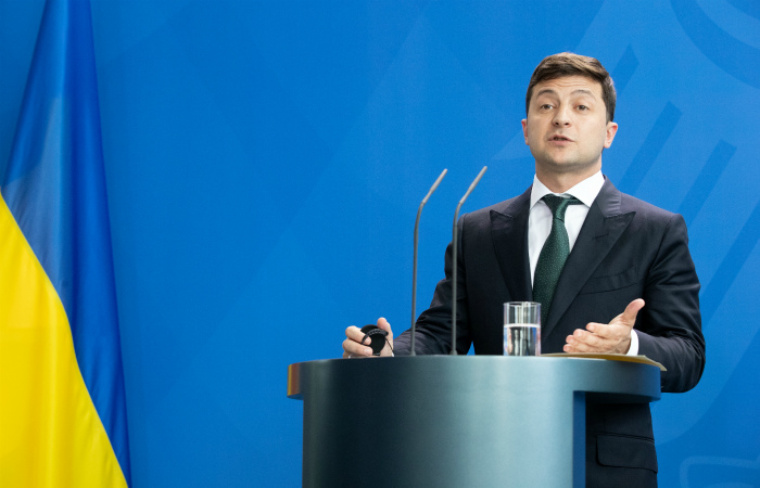 Зеленский заявил, что видит премьером Украины экономиста без политического прошлого Зеленский заявил, что видит премьером Украины экономиста без политического прошлого