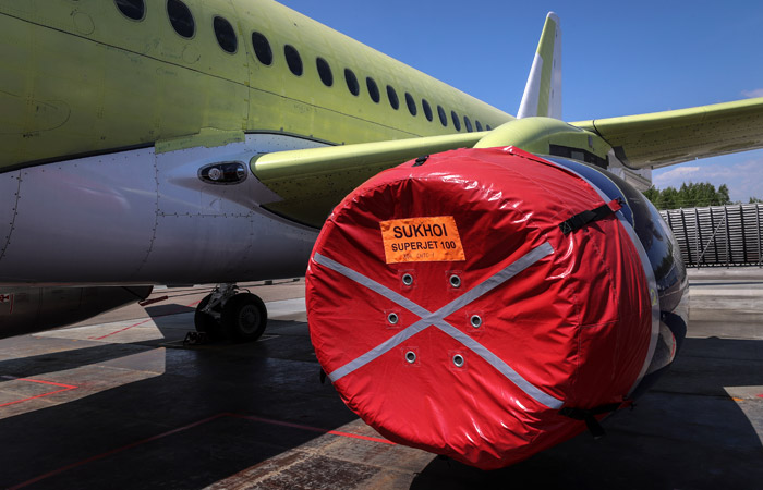 Выручка от продаж SSJ-100 за I полугодие снизилась в семь раз Выручка от продаж SSJ-100 за I полугодие снизилась в семь раз