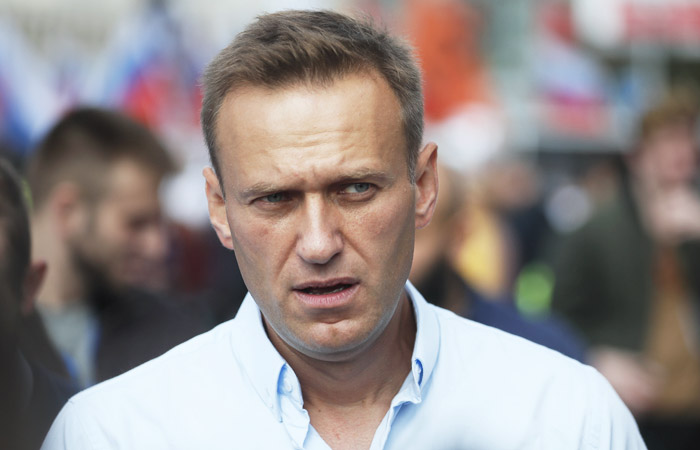 Защита Навального попросила Мосгорсуд отпустить его из-под ареста и прекратить дело Защита Навального попросила Мосгорсуд отпустить его из-под ареста и прекратить дело