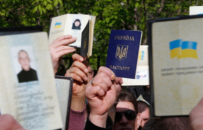 Украина упростит получение гражданства для россиян, ищущих политического убежища Украина упростит получение гражданства для россиян, ищущих политического убежища