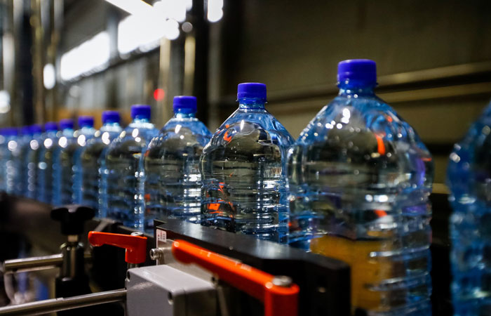 Минпромторг предложил начать маркировку воды с октября Минпромторг предложил начать маркировку воды с октября