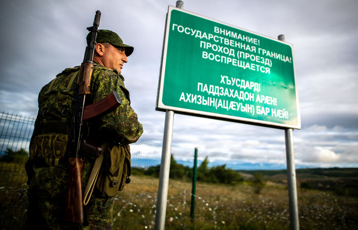 Южная Осетия начала усиление границы с Грузией Южная Осетия начала усиление границы с Грузией