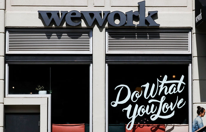 Коворкинговый стартап WeWork отложил IPO из-за слабого интереса инвесторов Коворкинговый стартап WeWork отложил IPO из-за слабого интереса инвесторов