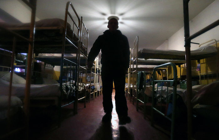 Суд в Забайкалье на 2 месяца арестовал военного, расстрелявшего сослуживцев Суд в Забайкалье на 2 месяца арестовал военного, расстрелявшего сослуживцев