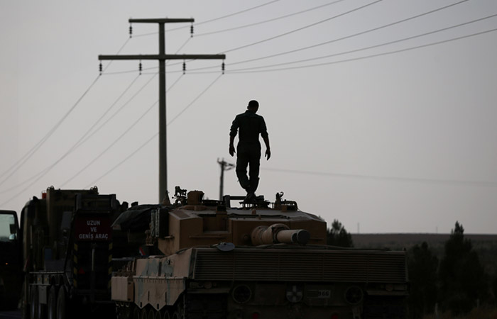 Турция собралась передать России 18 пленных сирийских военных Турция собралась передать России 18 пленных сирийских военных