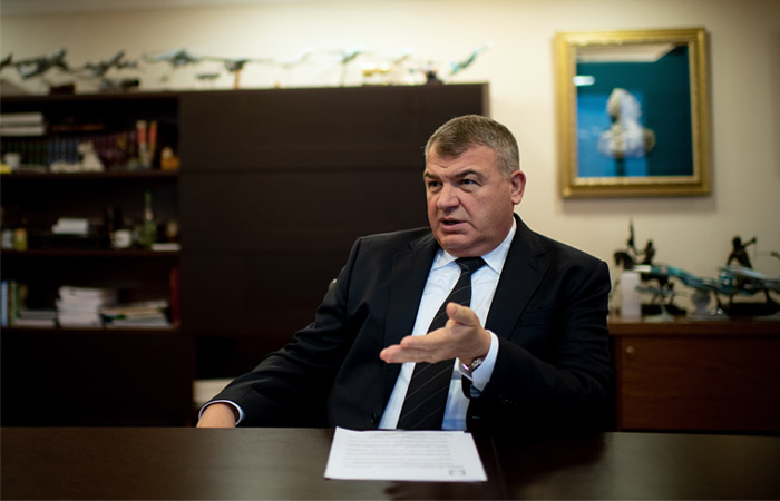 Анатолий Сердюков: не надо рисовать апокалипсис, авиастроение будет жить Анатолий Сердюков: не надо рисовать апокалипсис, авиастроение будет жить