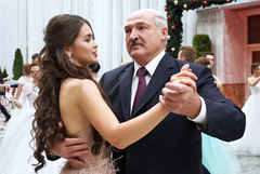 "Мисс Беларусь", избранная депутатом парламента, обвинила The Times во лжи