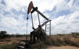 Отнять и поделить - добровольные и вынужденные сокращения добычи нефти хотят распределить на весь ОПЕК+