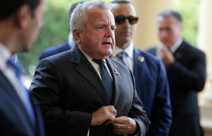 Сенаторы поддержали кандидатуру Джона Салливана на пост посла США в России Сенаторы поддержали кандидатуру Джона Салливана на пост посла США в России