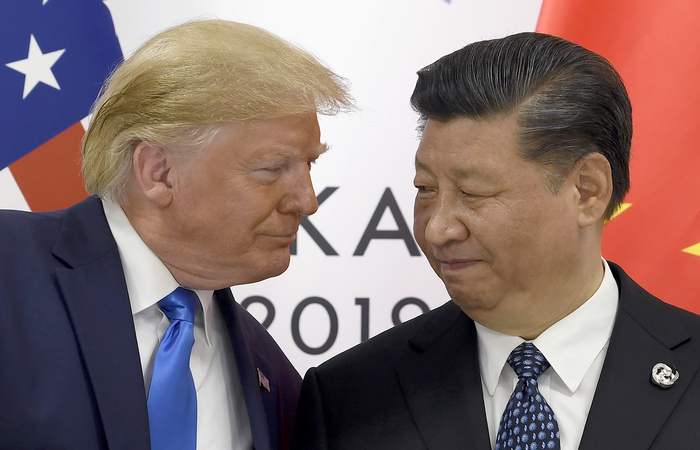 Трамп согласовал первую фазу сделки с КНР по предотвращению новых пошлин Трамп согласовал первую фазу сделки с КНР по предотвращению новых пошлин