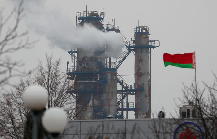 Структуры Михаила Гуцериева начали поставки нефти в Белоруссию Структуры Михаила Гуцериева начали поставки нефти в Белоруссию