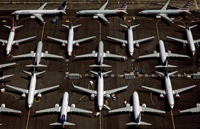 Boeing намерен вернуть в эксплуатацию самолеты 737 MAX в середине 2020 года Boeing намерен вернуть в эксплуатацию самолеты 737 MAX в середине 2020 года