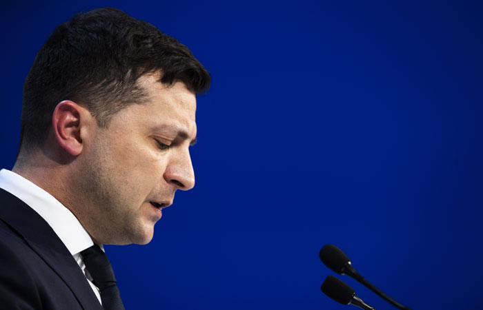 Зеленский заявил о необходимости смены правительства Украины Зеленский заявил о необходимости смены правительства Украины
