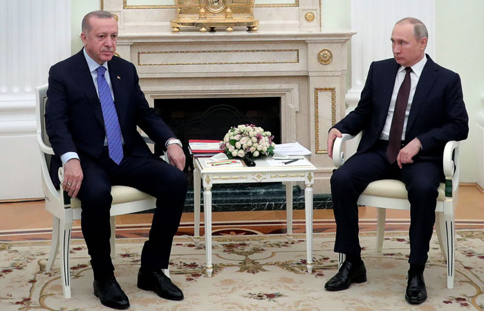 Эрдоган и Путин продолжили переговоры в Москве с участием делегаций Эрдоган и Путин продолжили переговоры в Москве с участием делегаций