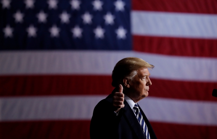 Трамп назвал "отличным возвращением" успех Байдена в "супервторник" Трамп назвал "отличным возвращением" успех Байдена в "супервторник"