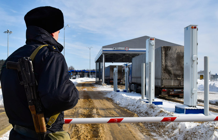 Россия закрыла границу с Белоруссией Россия закрыла границу с Белоруссией