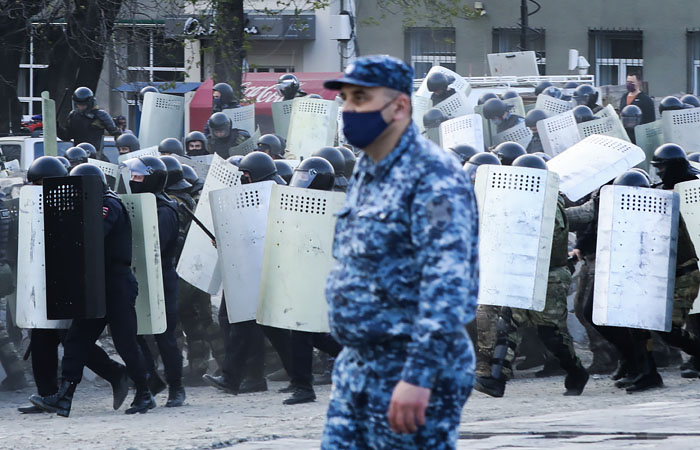 Против певца Чельдиева возбудили третье уголовное дело Против певца Чельдиева возбудили третье уголовное дело
