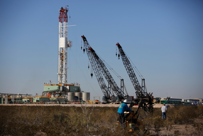 Число нефтегазовых буровых в США упало до рекордного минимума Число нефтегазовых буровых в США упало до рекордного минимума