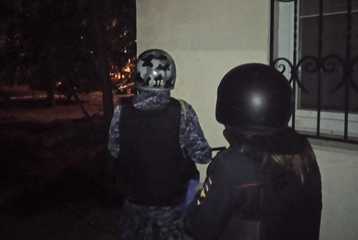 Началась операция по задержанию стрелка на юго-западе Москвы Началась операция по задержанию стрелка на юго-западе Москвы
